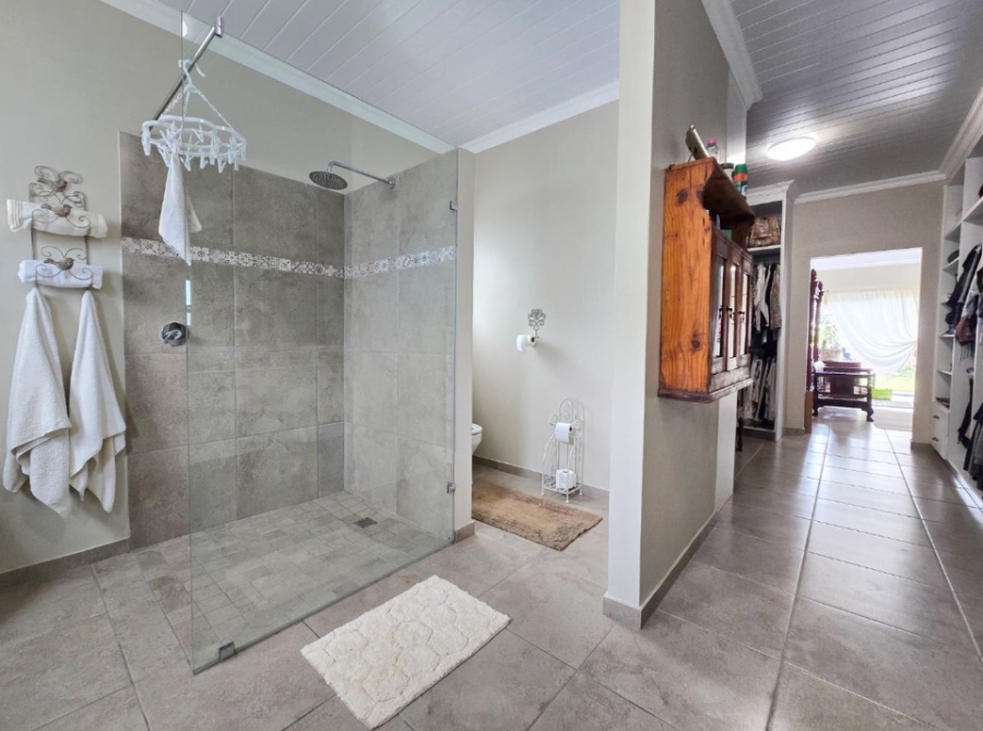 4 Bedroom Property for Sale in Stilbaai Wes Western Cape